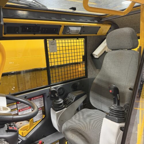 Used Grove GRT880 Rough Terrain Crane (2024)