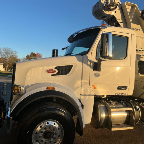 USED 2019 National 14127 Boom Truck