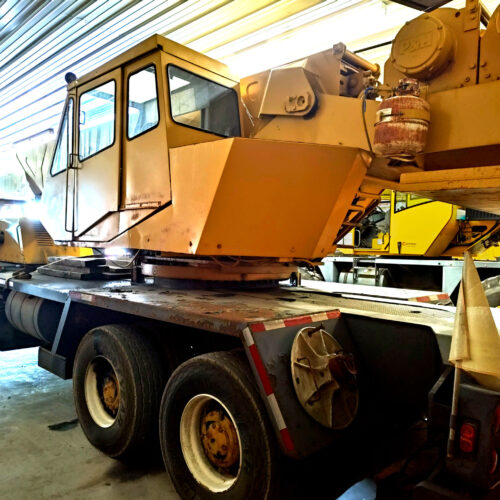 USED 1981 P&H OMT650 Truck Mounted Crane